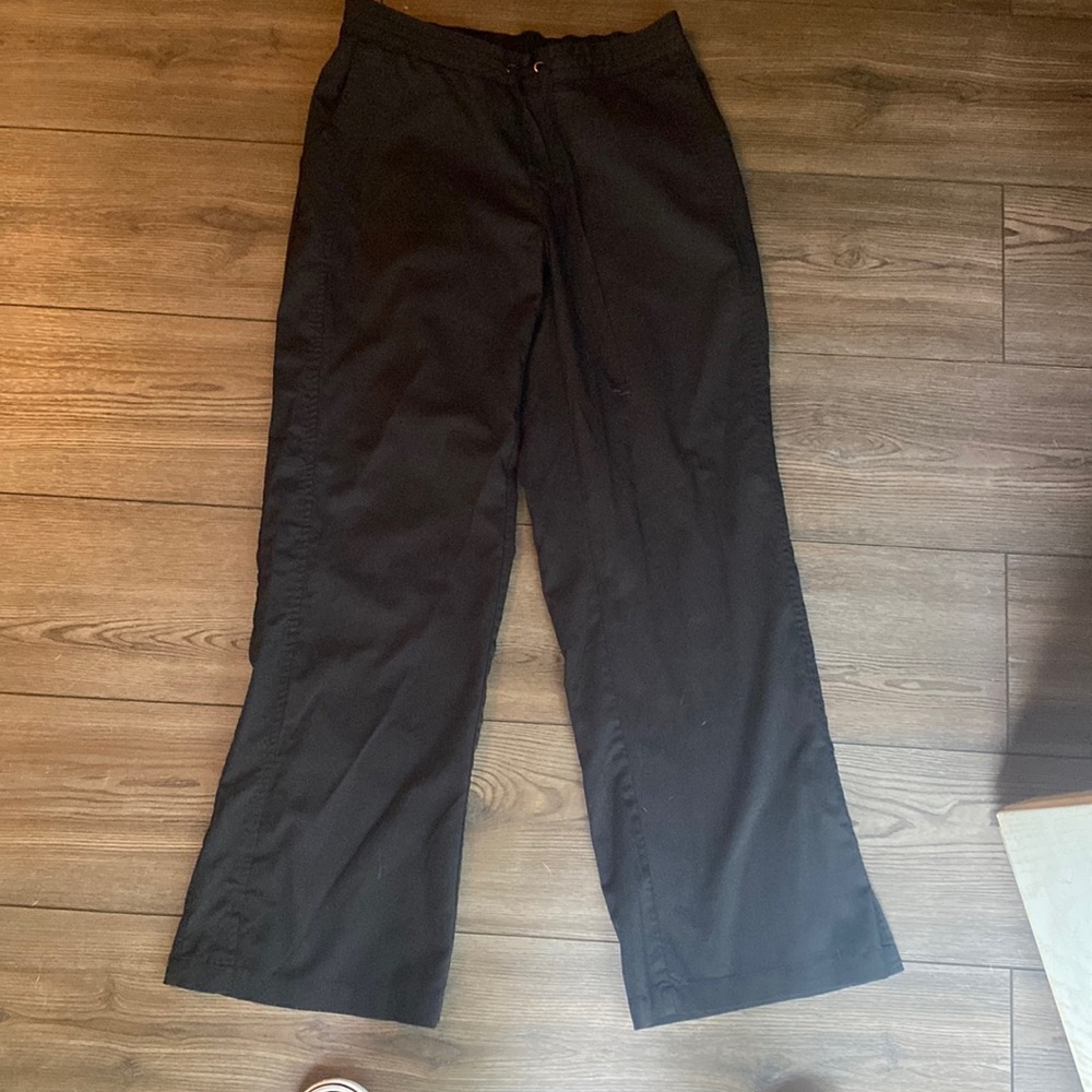 Black scrub pants